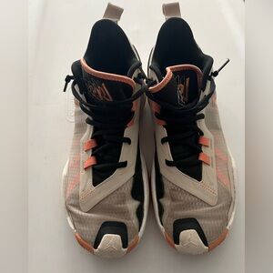 Men’s Jordon Sneakers